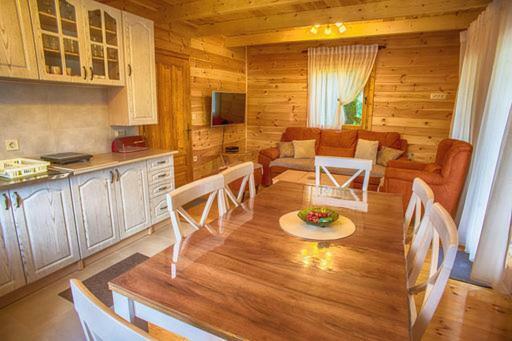 Guest House Mickovic Zabljak  Bagian luar foto